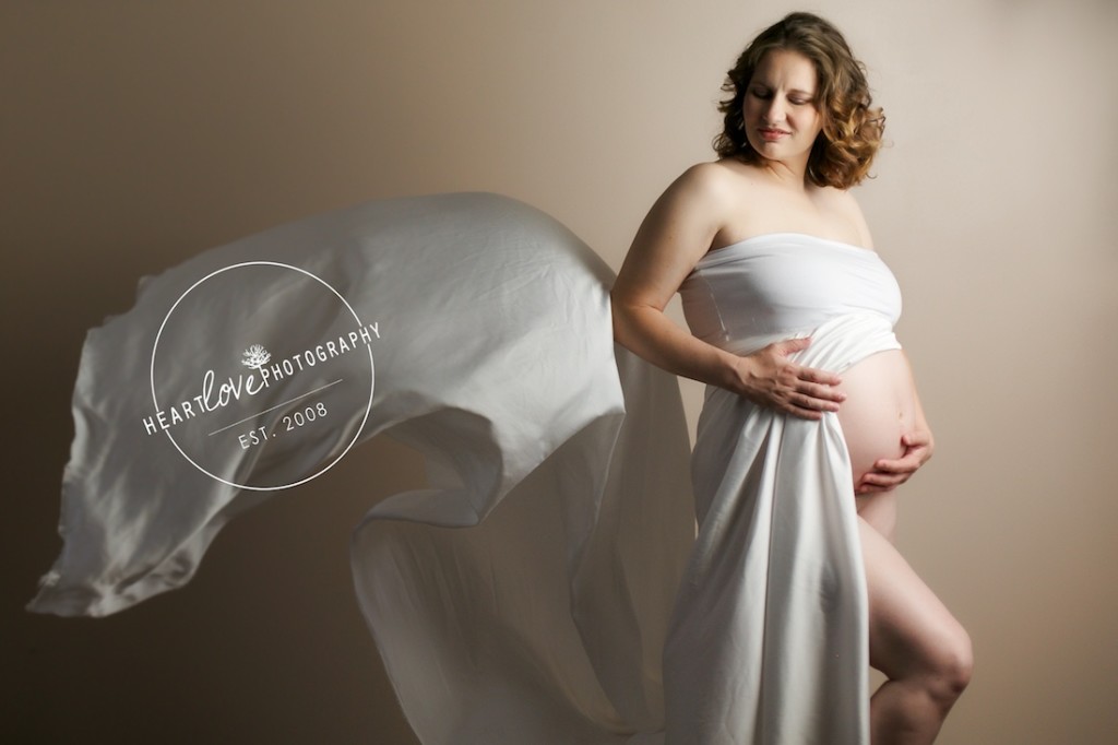 Pasadena, MD Maternity Photographer Jillian Mills