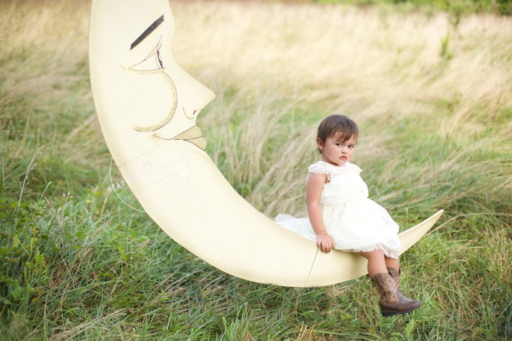 Moon Mini Sessions | Annapolis, MD Baby Photographer