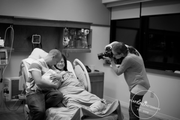 birth photography basics for birth doulas