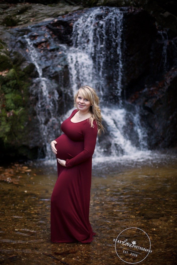 incredible pregnancy photographer 11