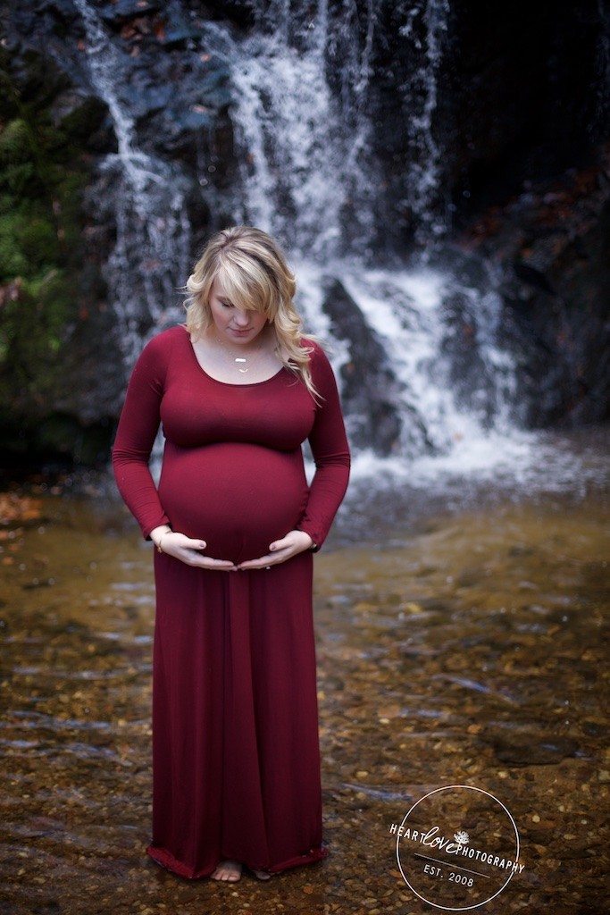 incredible pregnancy photographer 13