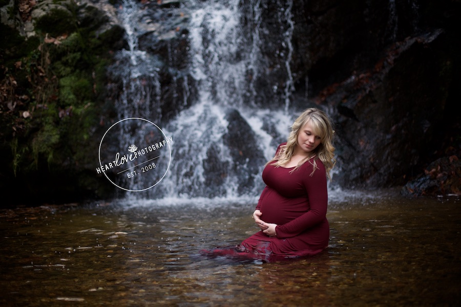 stunning waterfall maternity photo 13