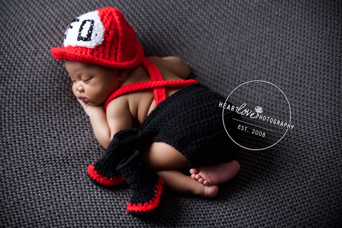 8 week old newborn photographer in Maryland