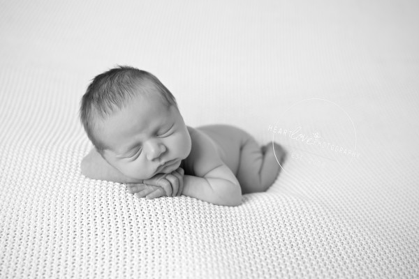 Annapolis Newborn Photographer | Heartlove Photography, LLC