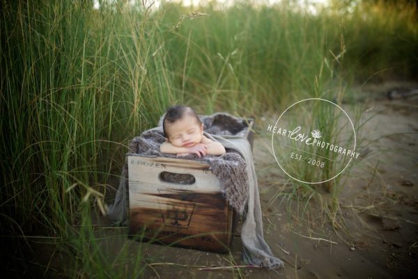 Outdoor Newborn Photographer