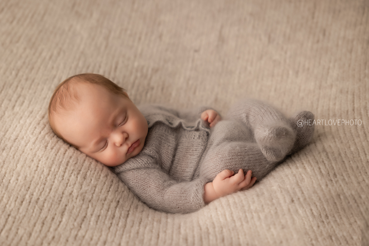 8 week old newborn portraits | annapolis md photographer – Heartlove